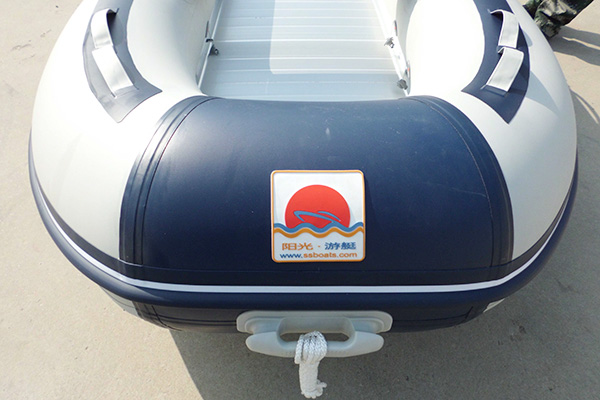 鋁制底板充氣艇_威海陽光游艇有限公司