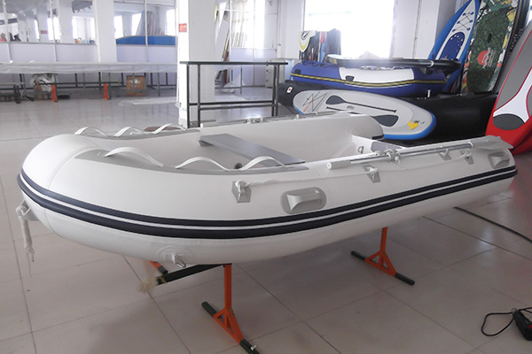 SD520-鋁制底板_威海陽光游艇有限公司